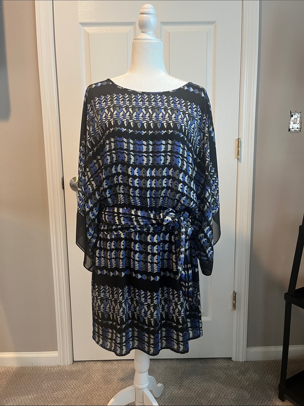 BCBGMaxAzria Black and Blue Printed Belted Dress